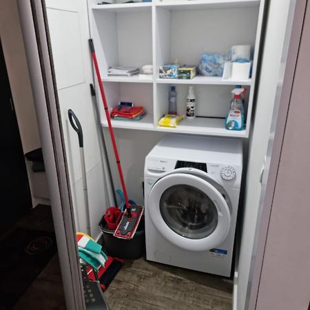 Apartman - Centrum Братислава Экстерьер фото